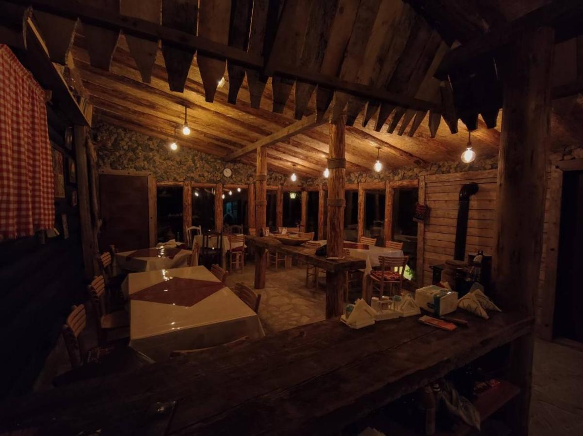 Sastanci-Grahovaca Villa Rozhajë Eksteriør billede